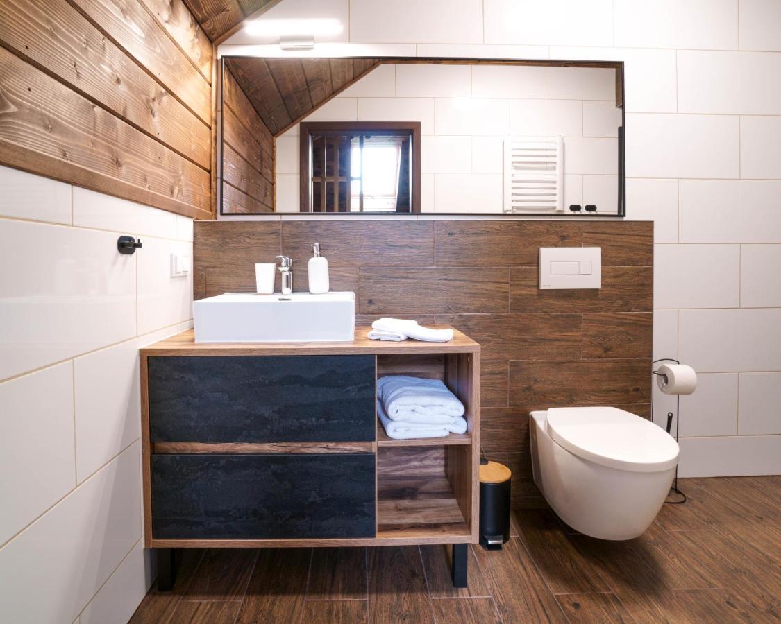 Novosiele Residence - Nad Gorska Rzeka - Lesne Spa Sauna Jacuzzi - Bieszczady Bystre  المظهر الخارجي الصورة
