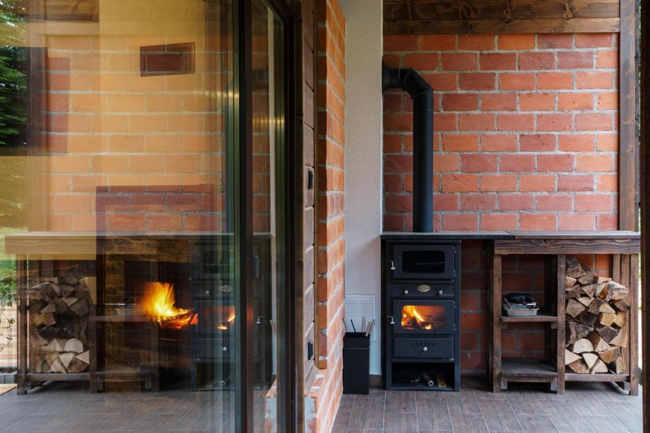 Novosiele Residence - Nad Gorska Rzeka - Lesne Spa Sauna Jacuzzi - Bieszczady Bystre  المظهر الخارجي الصورة